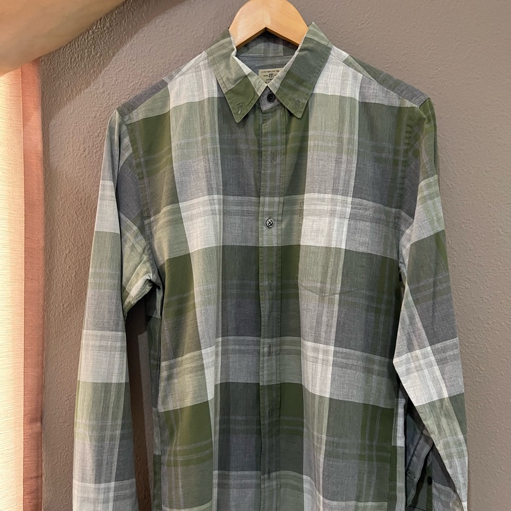 JCrew shirts (x2) - Like new and classic